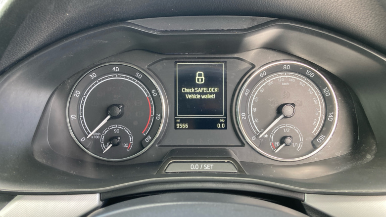 Skoda Kamiq 1.0 TSI 95 SE Drive 5dr Petrol Hatchback